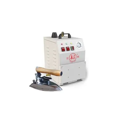 Mini silitysrauta ja -lauta